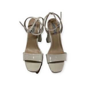 Steve‎ Madden lessa Patent leather open toe ankle strap Block heel sandal